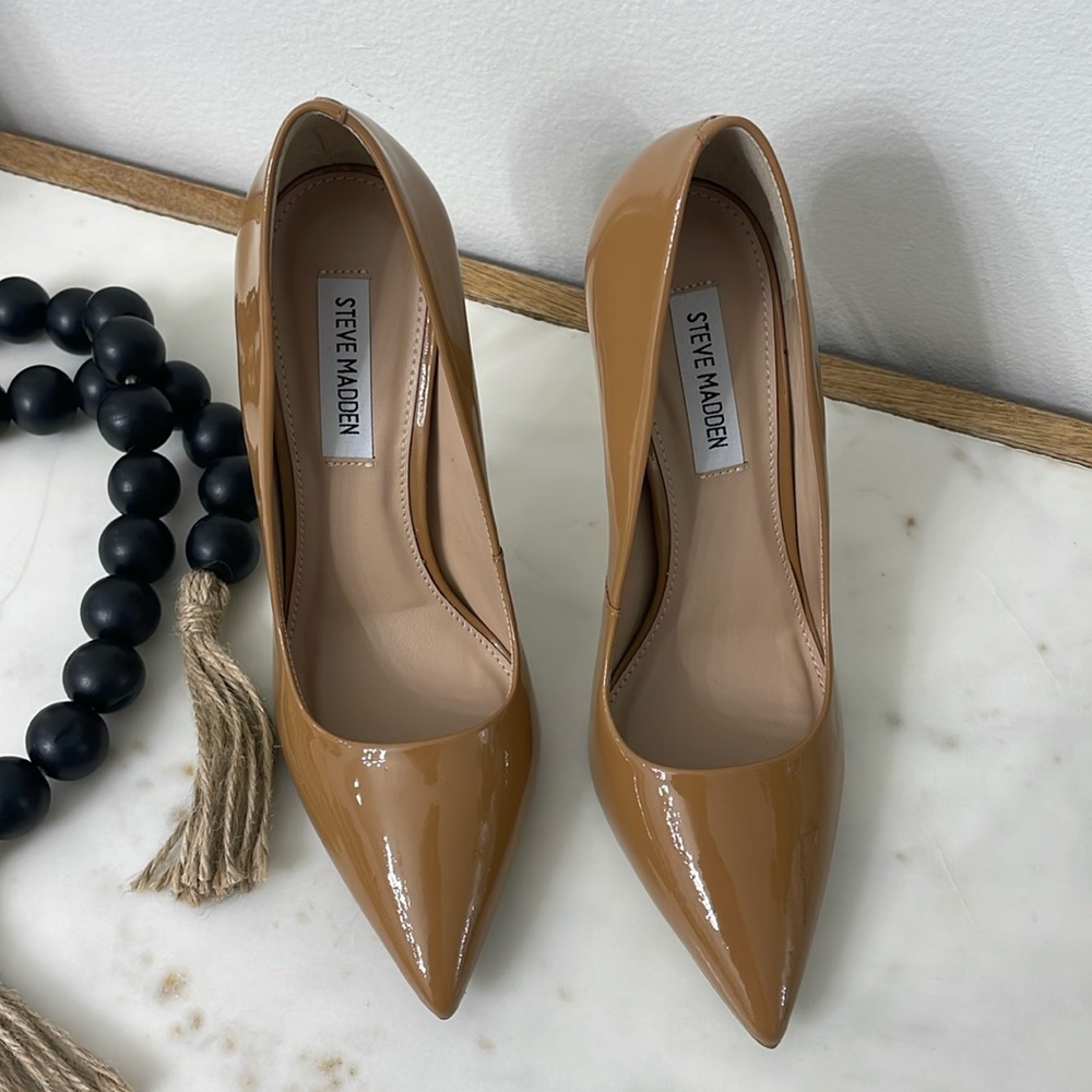 Steve Madden Luiza Camel Patent High Heel Sized 7